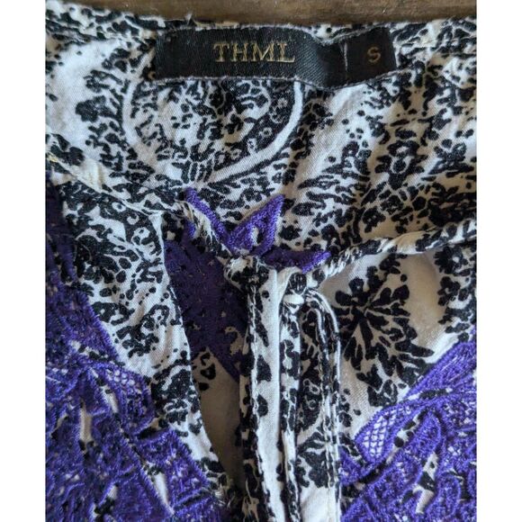 THML Anthropologie Embroidered Tunic Dress S Black White Boho Resort Tassel - Picture 3 of 6